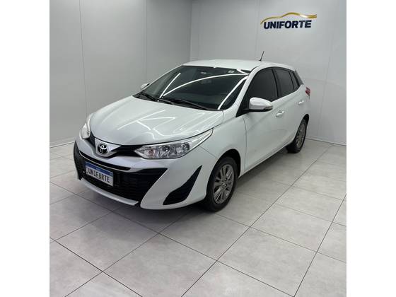 TOYOTA YARIS 1.5 16V FLEX SEDAN XL PLUS CONNECT MULTIDRIVE TOYOTA YARIS 1.5 16V FLEX SEDAN XL PLUS CONNECT MULTIDRIVE